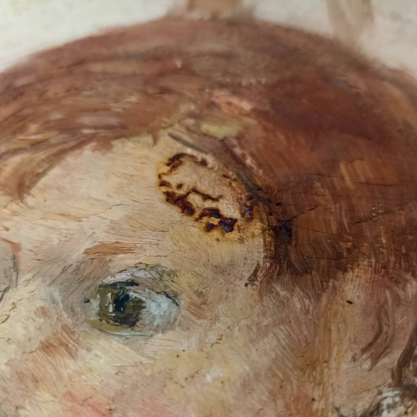 Limpieza restos sólidos sobre pintura al óleo