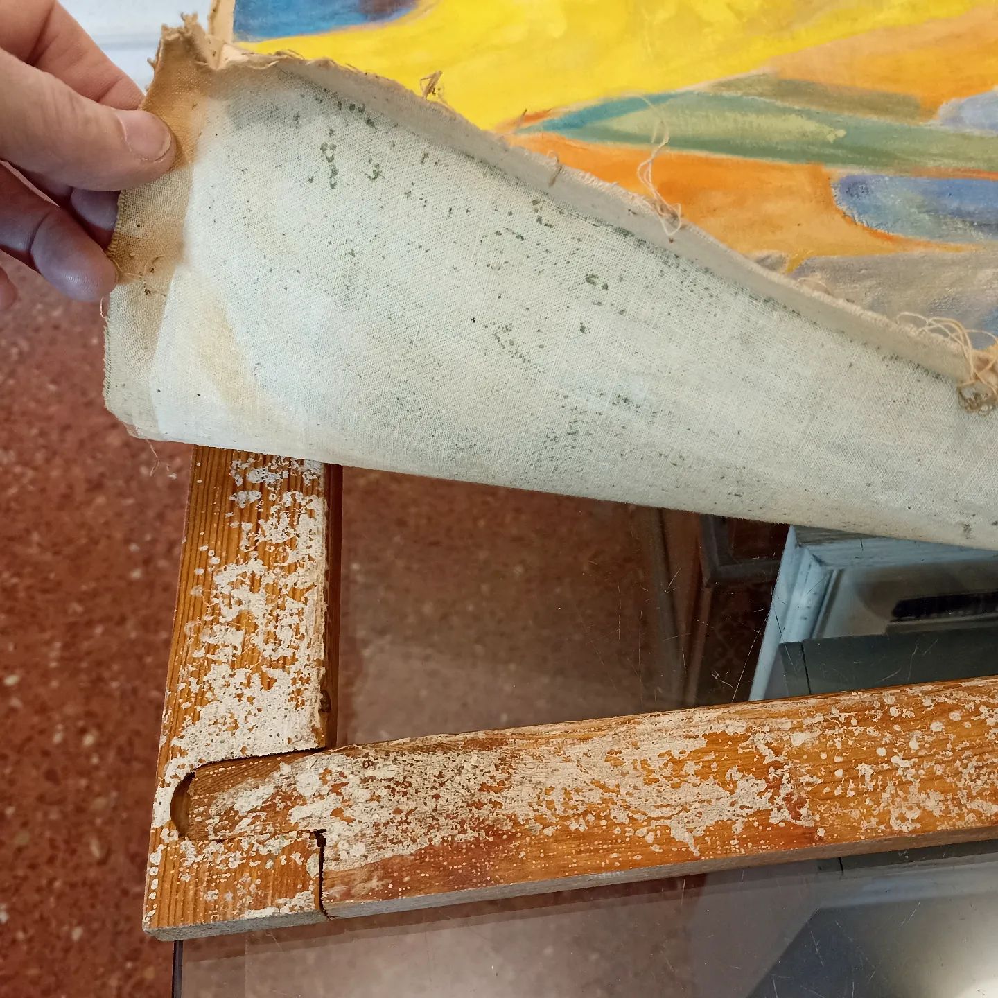 Tela pegada al bastidor