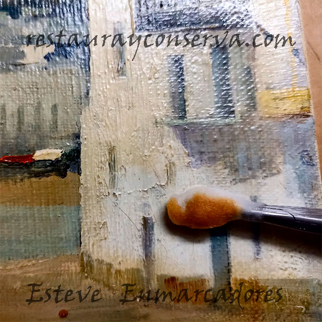 Limpieza de óleo con hisopo